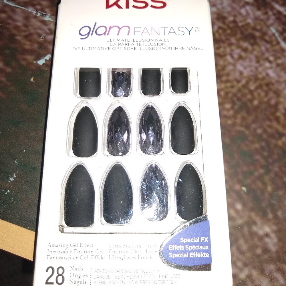 Press-on Nails
